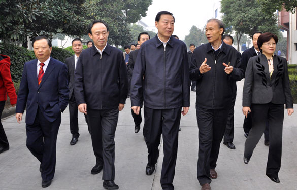 江苏省省长罗志军来亚美AM8AG调研