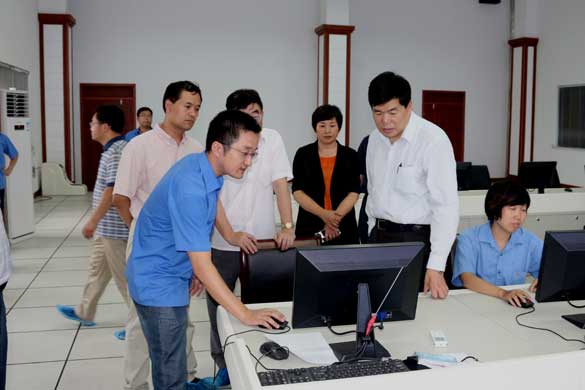 国务院参事胡本钢来亚美AM8AG电缆举行“核电走出去”调研