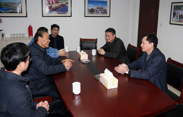 溧阳市地税局局长鞠嘹亮一行来亚美AM8AG电缆走访