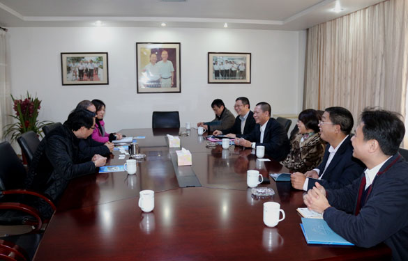 广东省质检院院长胡南乾一行来亚美AM8AG集团考察交流