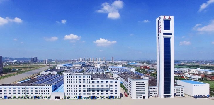 亚美AM8AG集团再次被评为江苏省“民营企业就业先进单位”和“民营企业纳税大户”