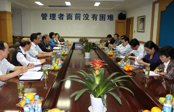 常州市统计局局长徐华勤一行来亚美AM8AG集团调研